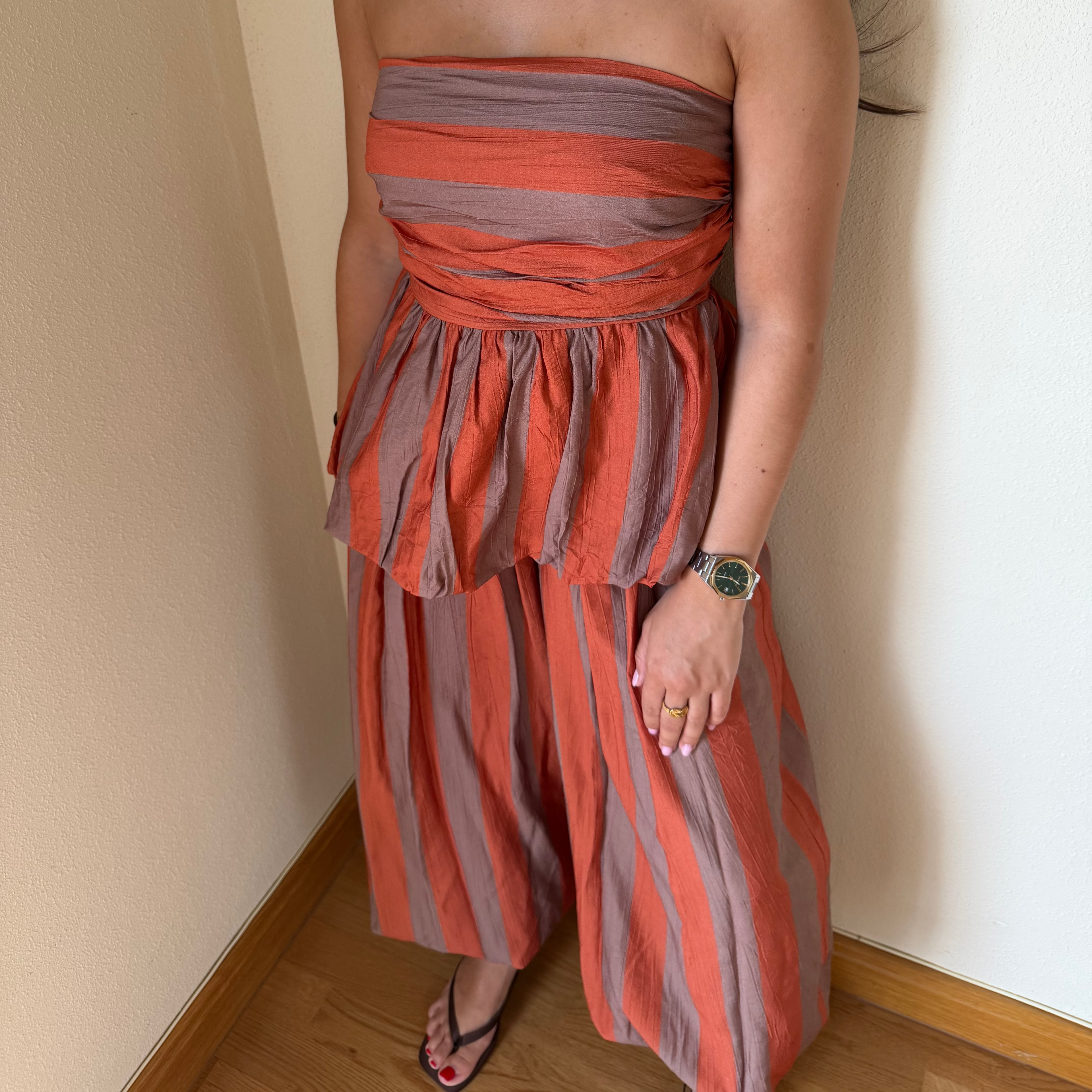 CONJUNTO LAGOS