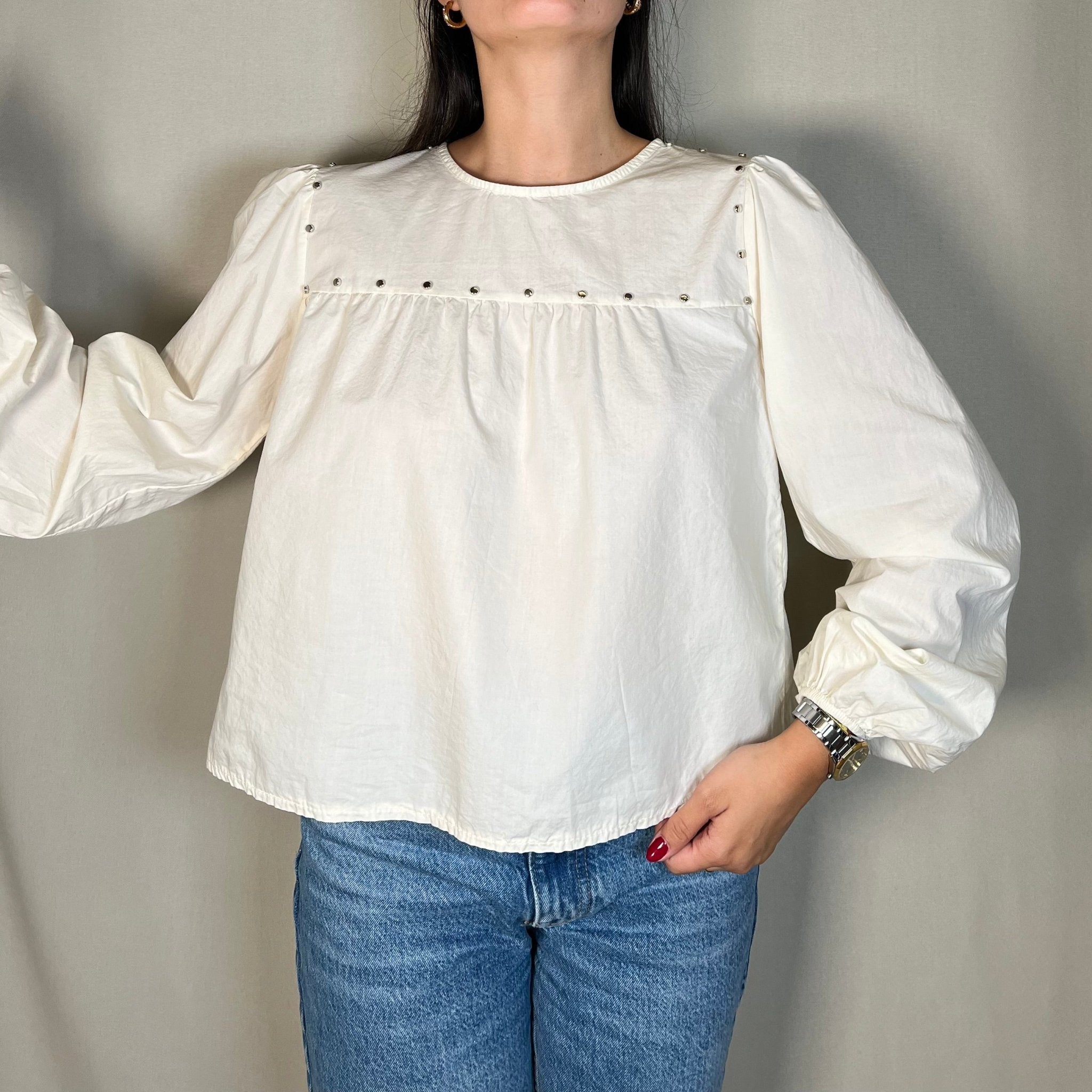 BLUSA TACHAS BEIGE - Maro Studio