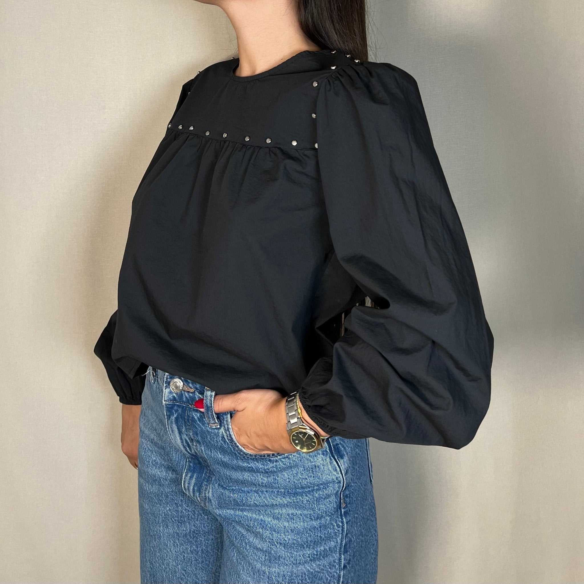 BLUSA TACHAS NEGRO - Maro Studio