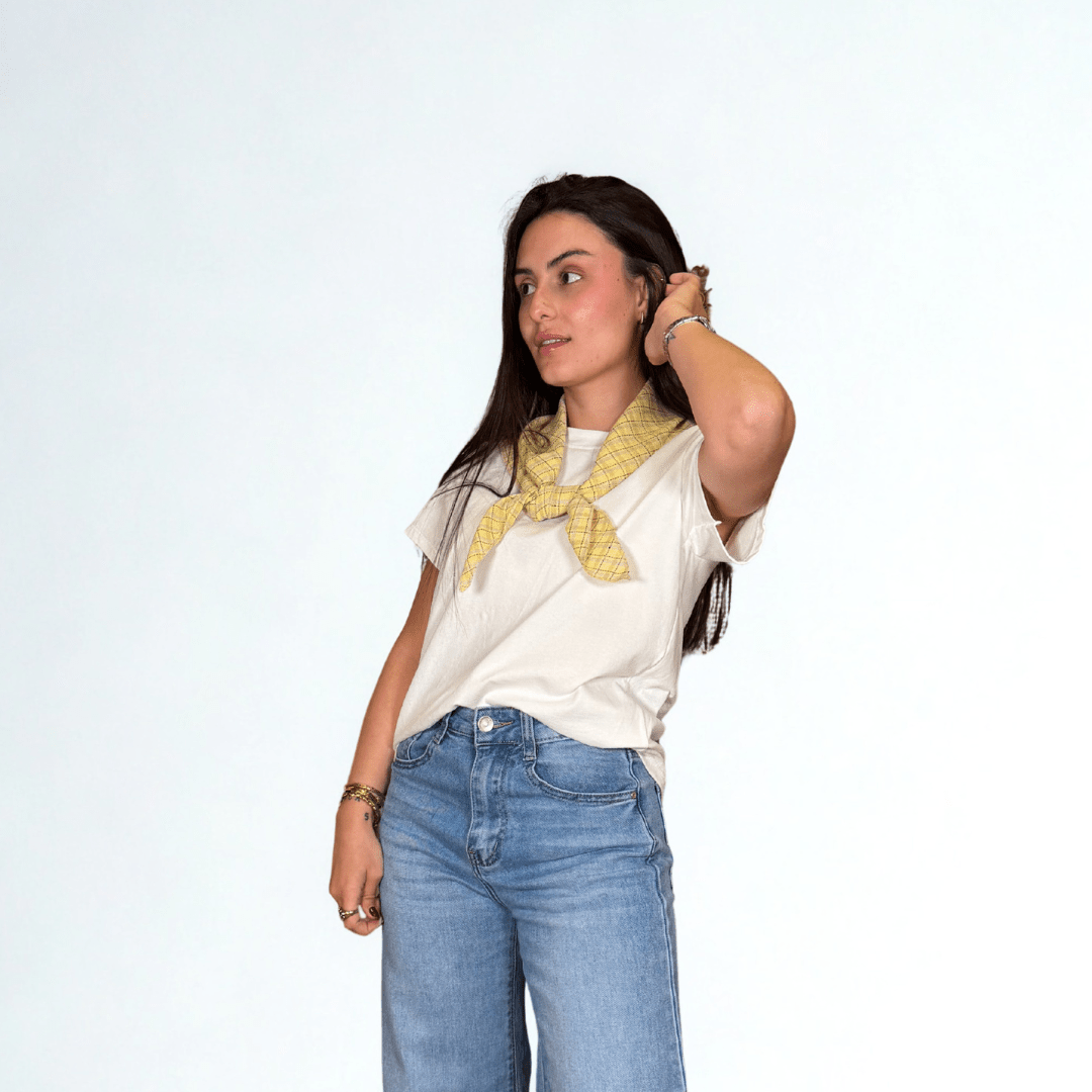 CAMISETA BÁSICA MARO STUDIO CON DETALLE - Maro Studio