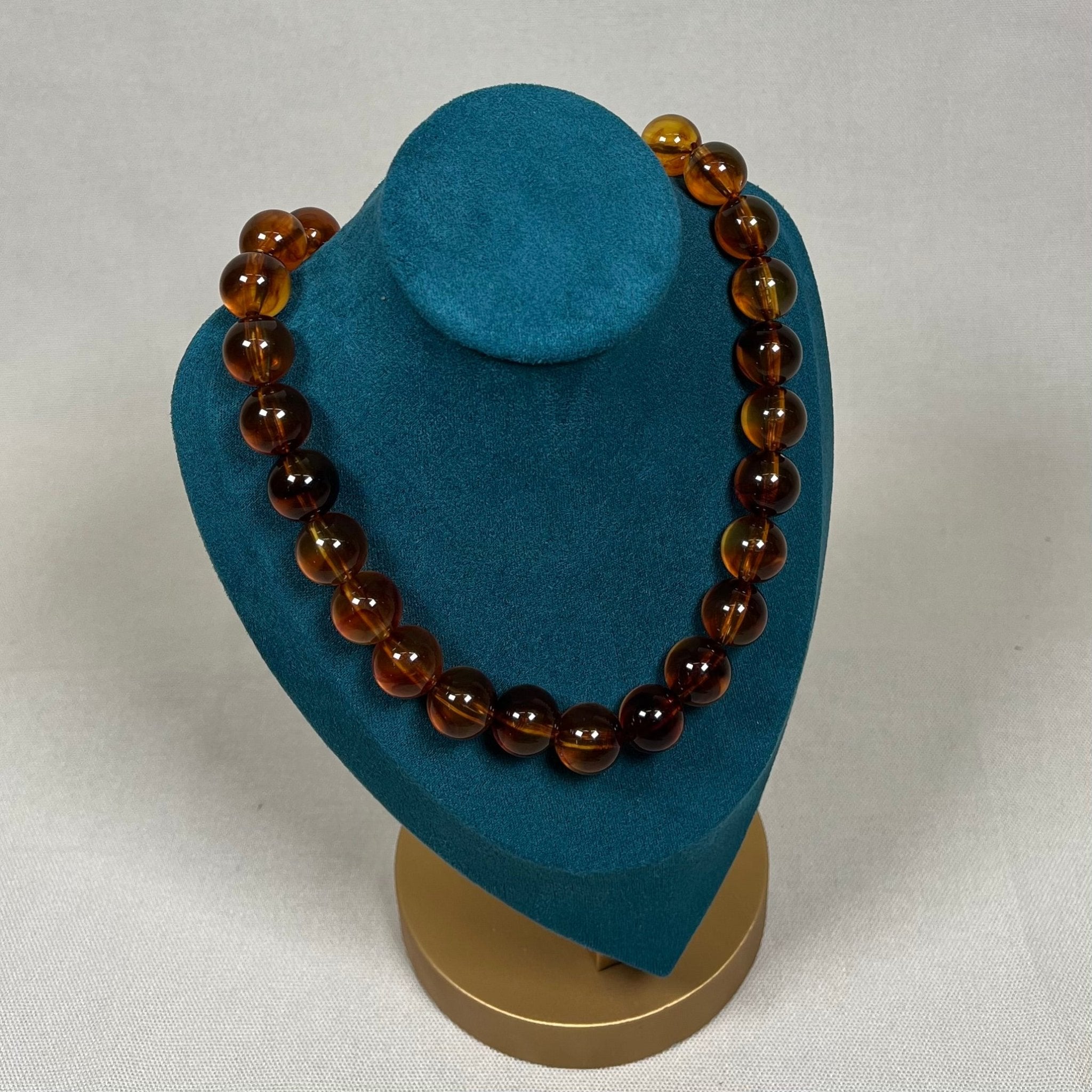 COLLAR BOLAS CAREY - Maro Studio