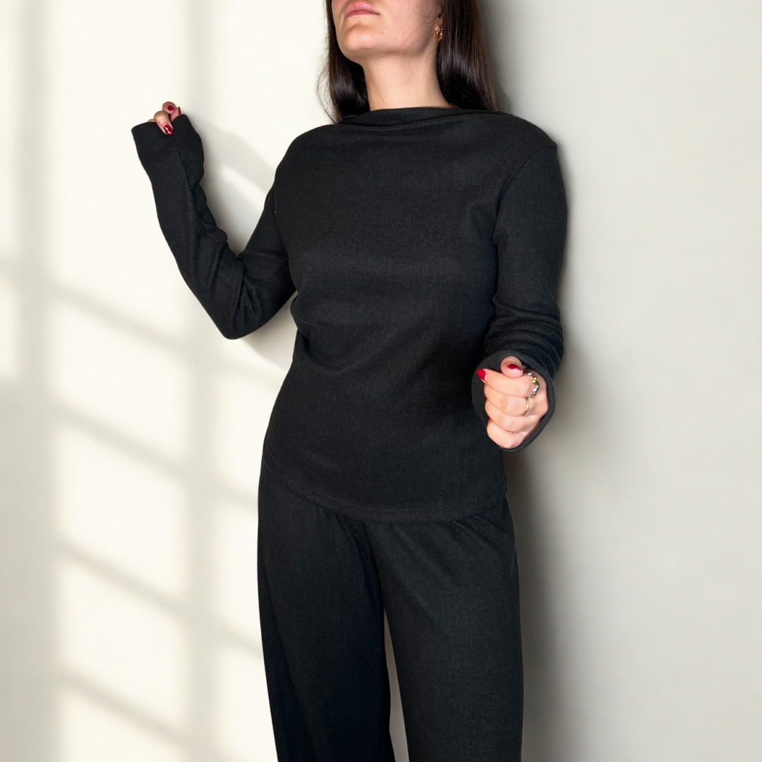 CONJUNTO VEGA DE PANTALÓN Y TOP EN COLOR NEGRO