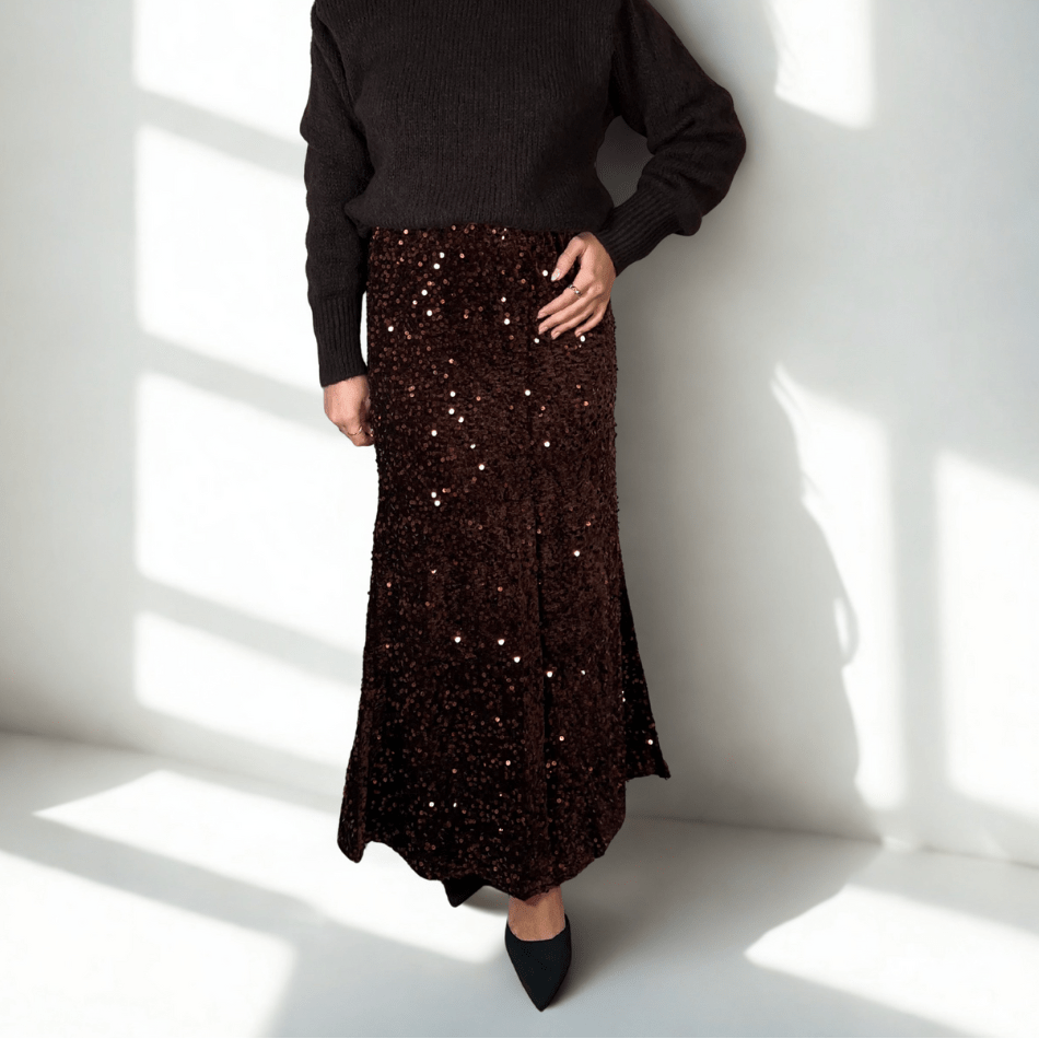 FALDA MIDI LENTEJUELAS EN COLOR MARRÓN - Maro Studio