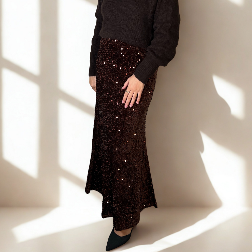 FALDA MIDI LENTEJUELAS EN COLOR MARRÓN