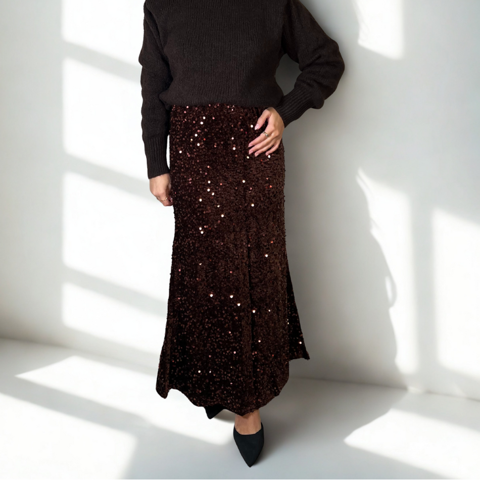 FALDA MIDI LENTEJUELAS EN COLOR MARRÓN