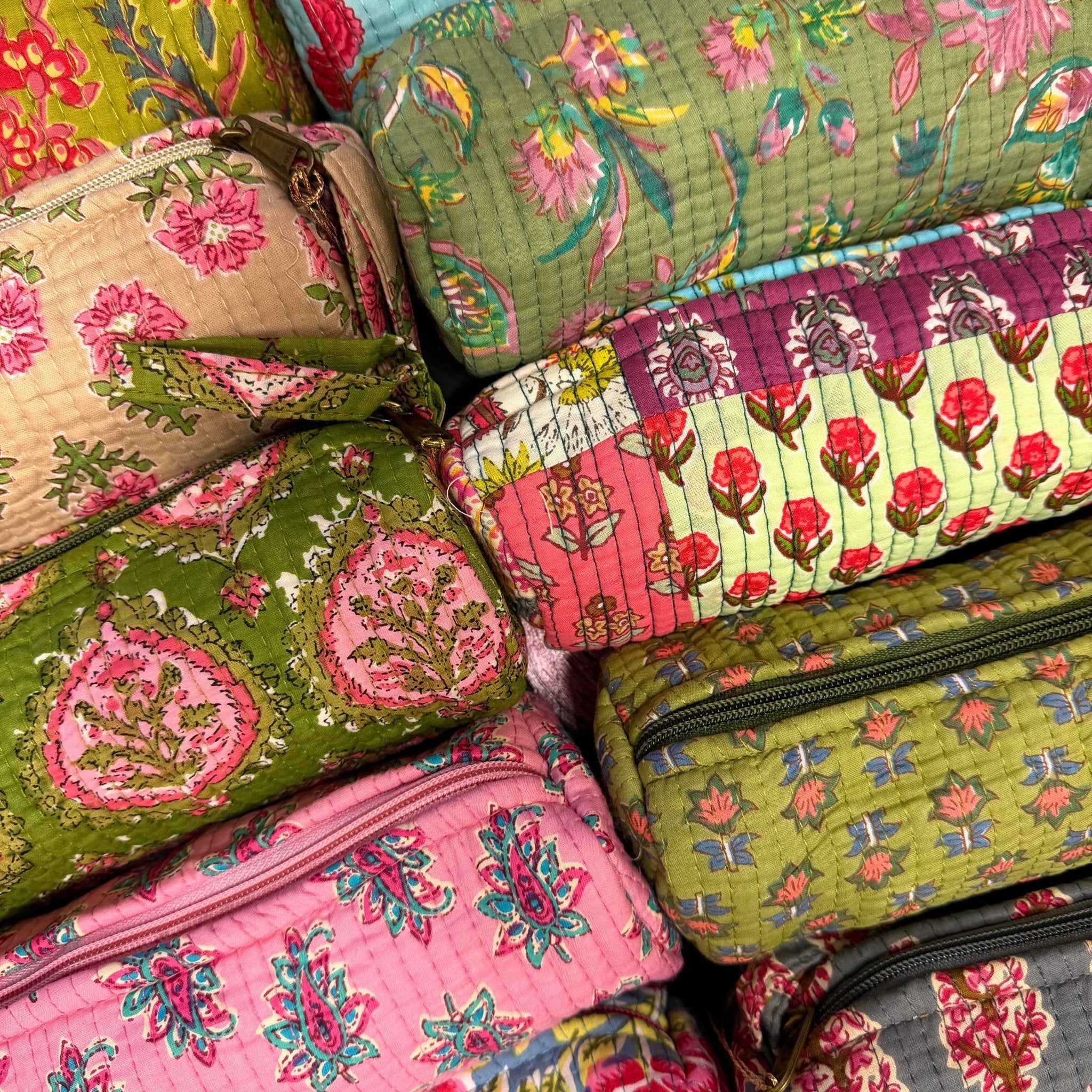 NECESER PEQUEÑO VIAJE PERSONALIZABLE - Maro Studio